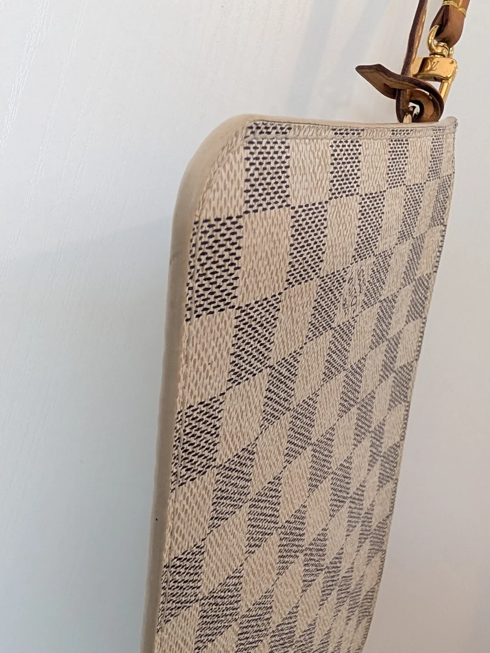 Louis Vuitton Damier Azure Neverfull Pochette